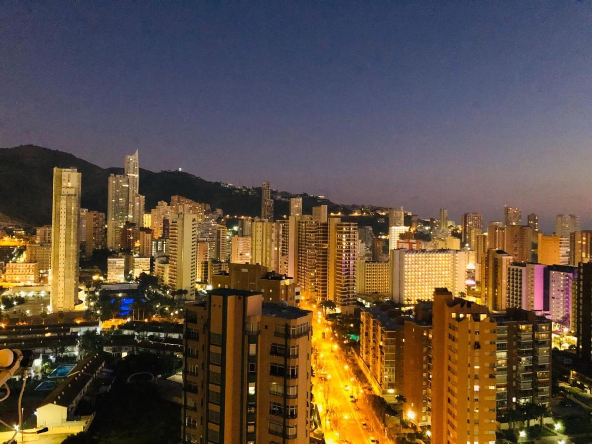 Sunshine Apartament Apartment Бенидорм Екстериор снимка