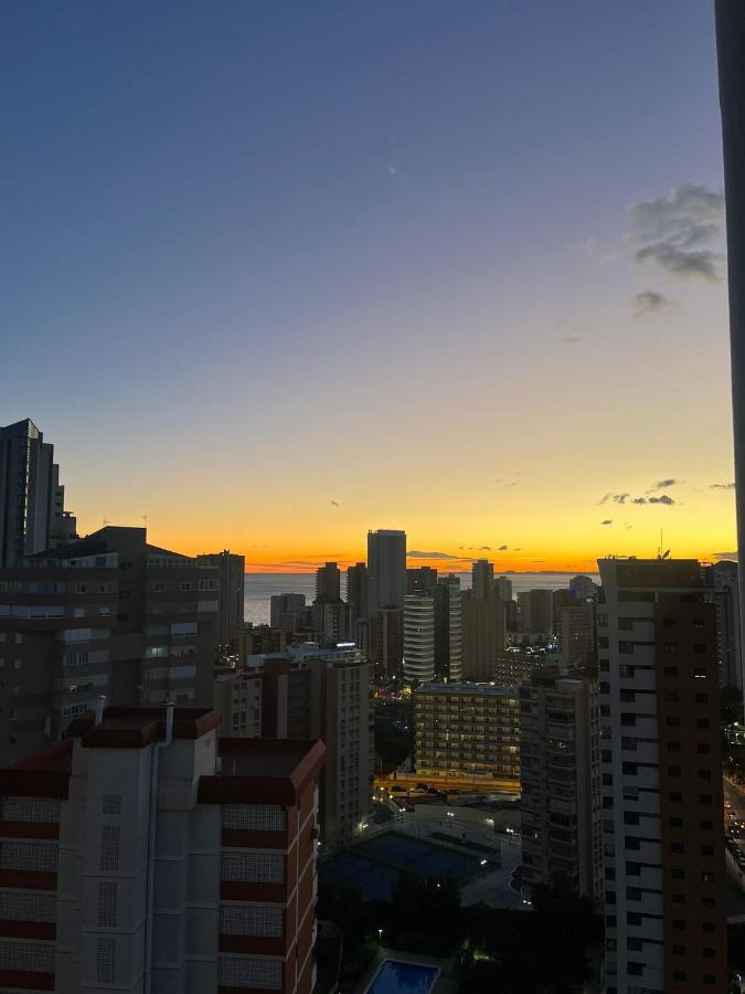 Sunshine Apartament Apartment Бенидорм Екстериор снимка